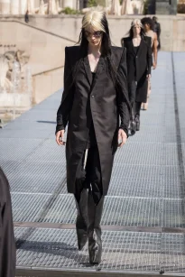 00011-rick-owens-spring-2027-menswear-credit-brand