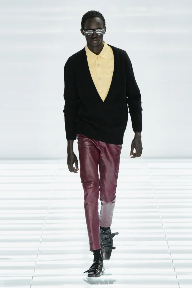 00019-prada-spring-2027-menswear-credit-gorunway