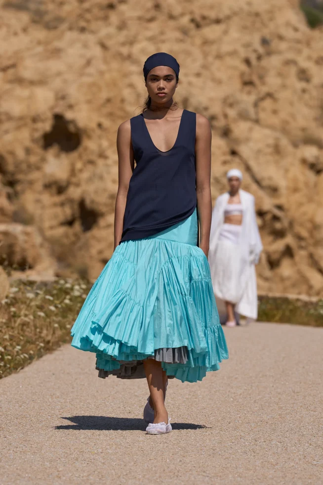 00022-jacquemus-spring-2027-ready-to-wear-credit-brand