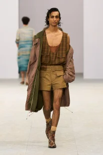 00023-dries-van-noten-spring-2027-menswear-credit-gorunway