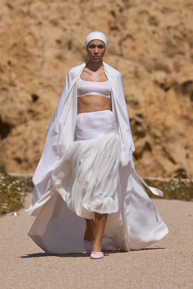 00023-jacquemus-spring-2027-ready-to-wear-credit-brand