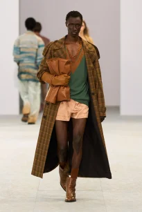 00024-dries-van-noten-spring-2027-menswear-credit-gorunway