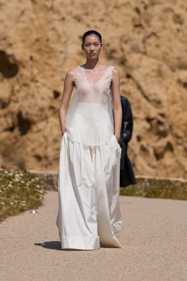 00024-jacquemus-spring-2027-ready-to-wear-credit-brand