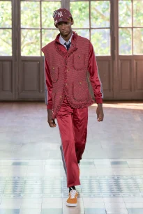00025-junya-watanabe-spring-2027-menswear-credit-gorunway