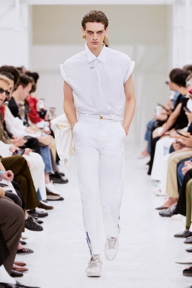 00026-celine-spring-2027-menswear-credit-brand