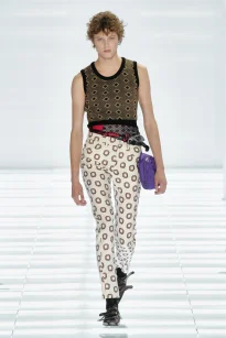 00026-prada-spring-2027-menswear-credit-gorunway
