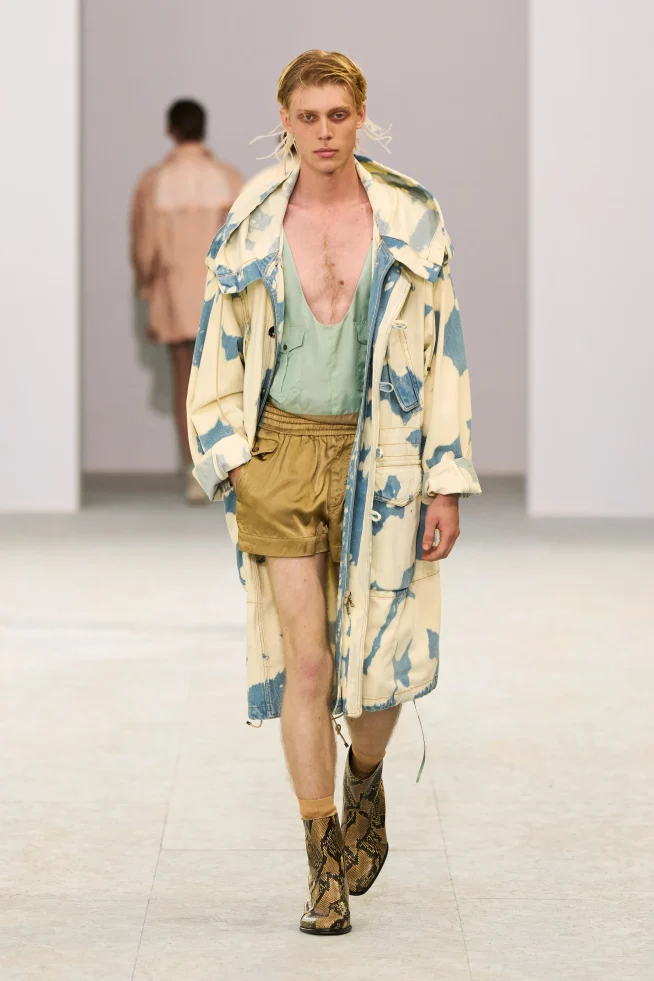 00027-dries-van-noten-spring-2027-menswear-credit-gorunway