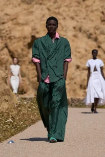 00027-jacquemus-spring-2027-ready-to-wear-credit-brand