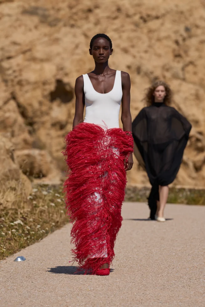 00030-jacquemus-spring-2027-ready-to-wear-credit-brand