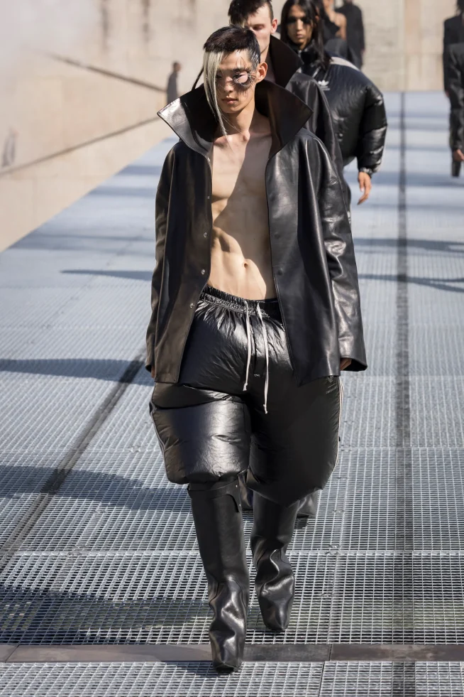 00031-rick-owens-spring-2027-menswear-credit-brand