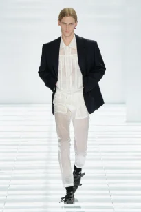 00034-prada-spring-2027-menswear-credit-gorunway