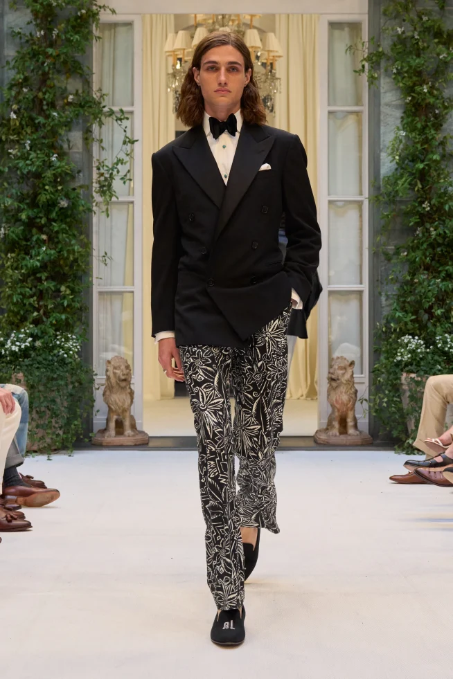00034-ralph-lauren-spring-2027-menswear-credit-gorunway