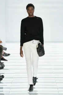 00035-prada-spring-2027-menswear-credit-gorunway