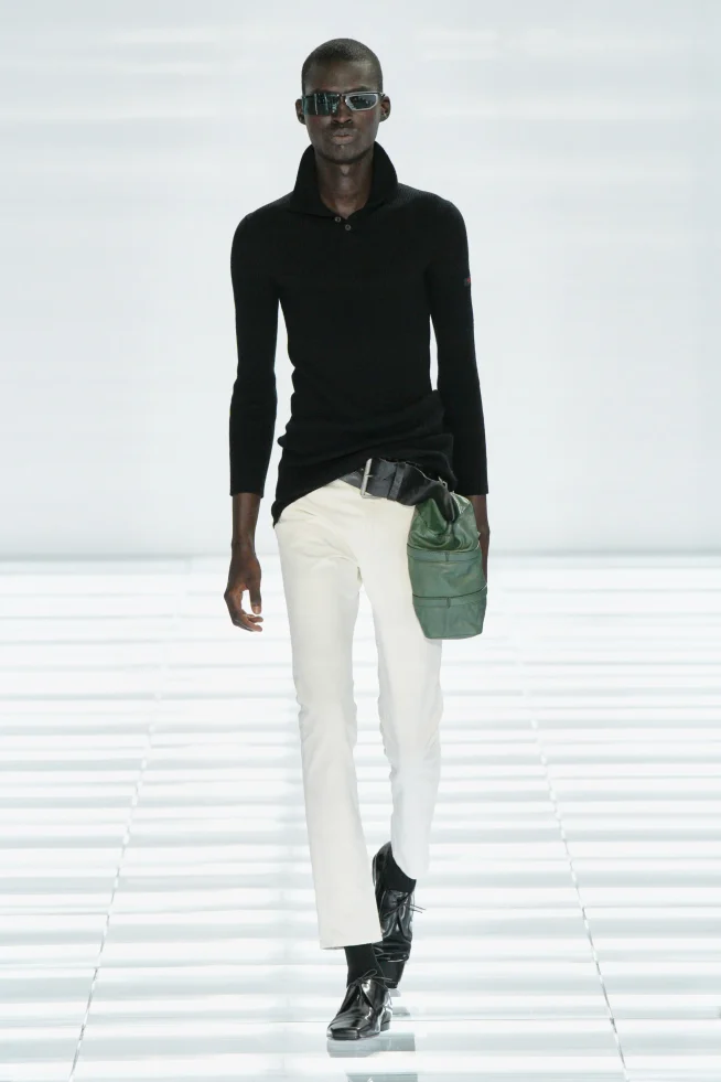 00036-prada-spring-2027-menswear-credit-gorunway
