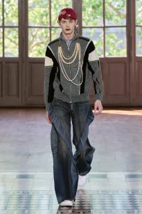 00039-junya-watanabe-spring-2027-menswear-credit-gorunway