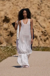 00041-jacquemus-spring-2027-ready-to-wear-credit-brand