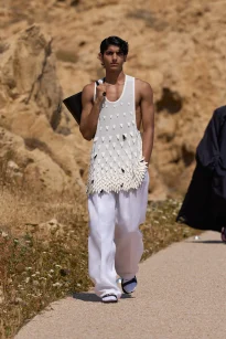 00042-jacquemus-spring-2027-ready-to-wear-credit-brand