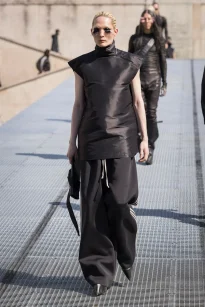 00044-rick-owens-spring-2027-menswear-credit-brand