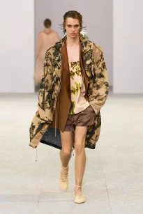 00045-dries-van-noten-spring-2027-menswear-credit-gorunway