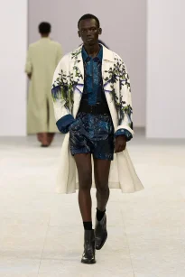 00046-dries-van-noten-spring-2027-menswear-credit-gorunway