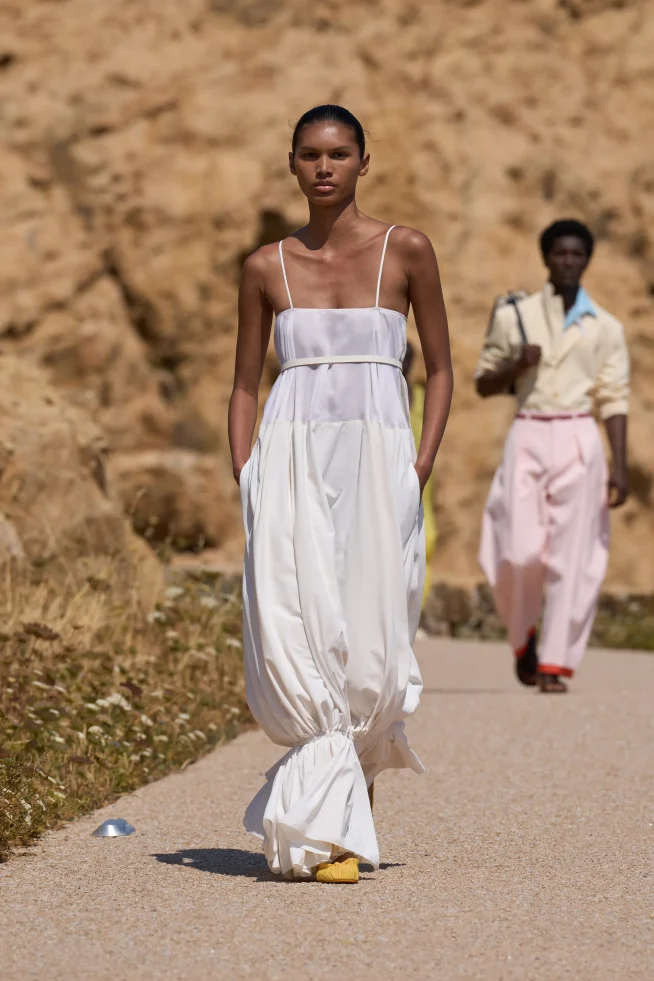 00046-jacquemus-spring-2027-ready-to-wear-credit-brand