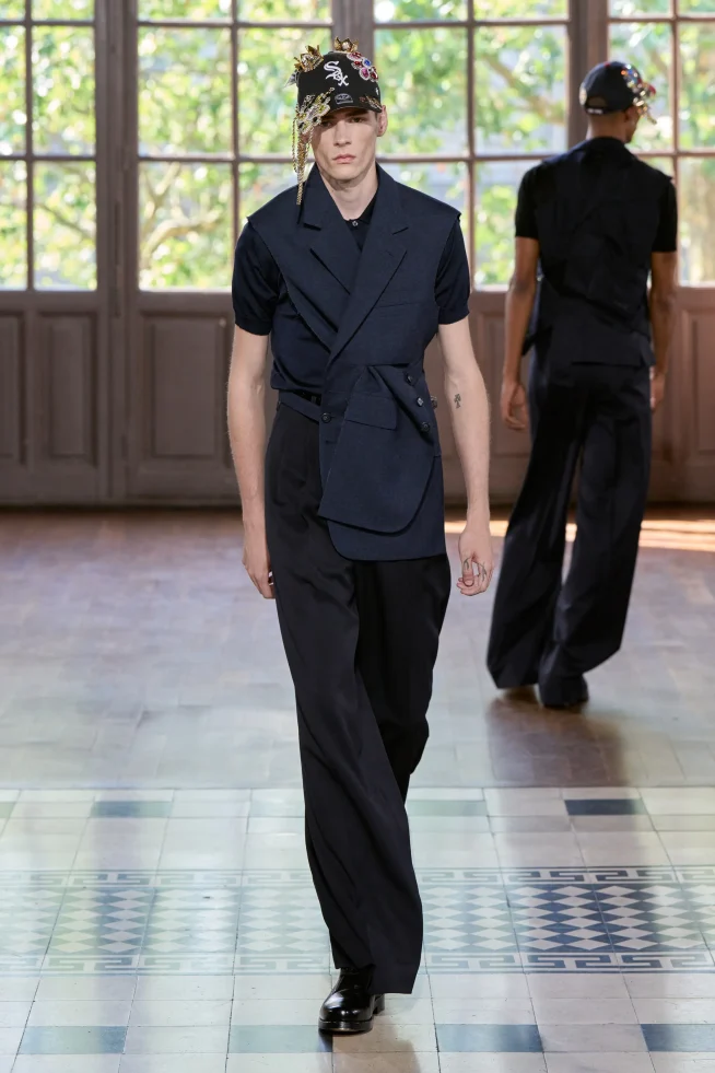 00046-junya-watanabe-spring-2027-menswear-credit-gorunway