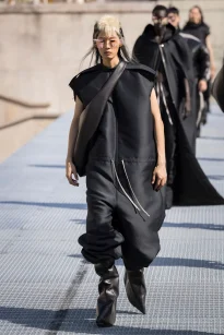 00048-rick-owens-spring-2027-menswear-credit-brand