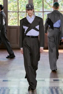 00052-junya-watanabe-spring-2027-menswear-credit-gorunway