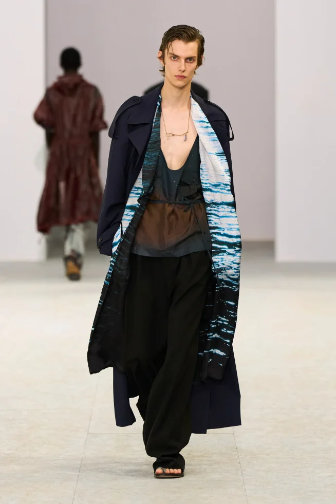 00057-dries-van-noten-spring-2027-menswear-credit-gorunway