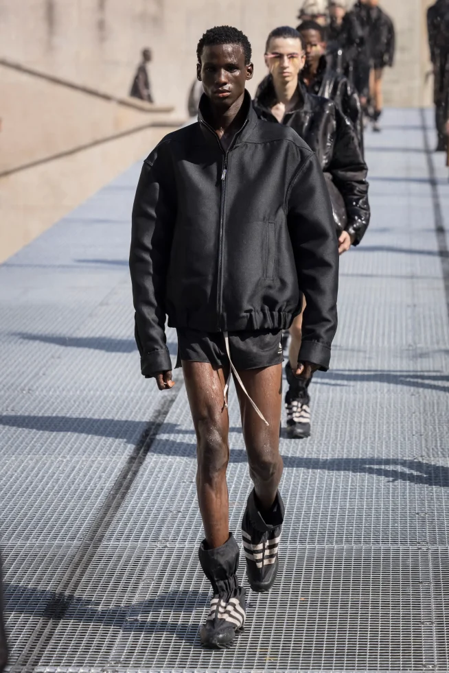 00060-rick-owens-spring-2027-menswear-credit-brand