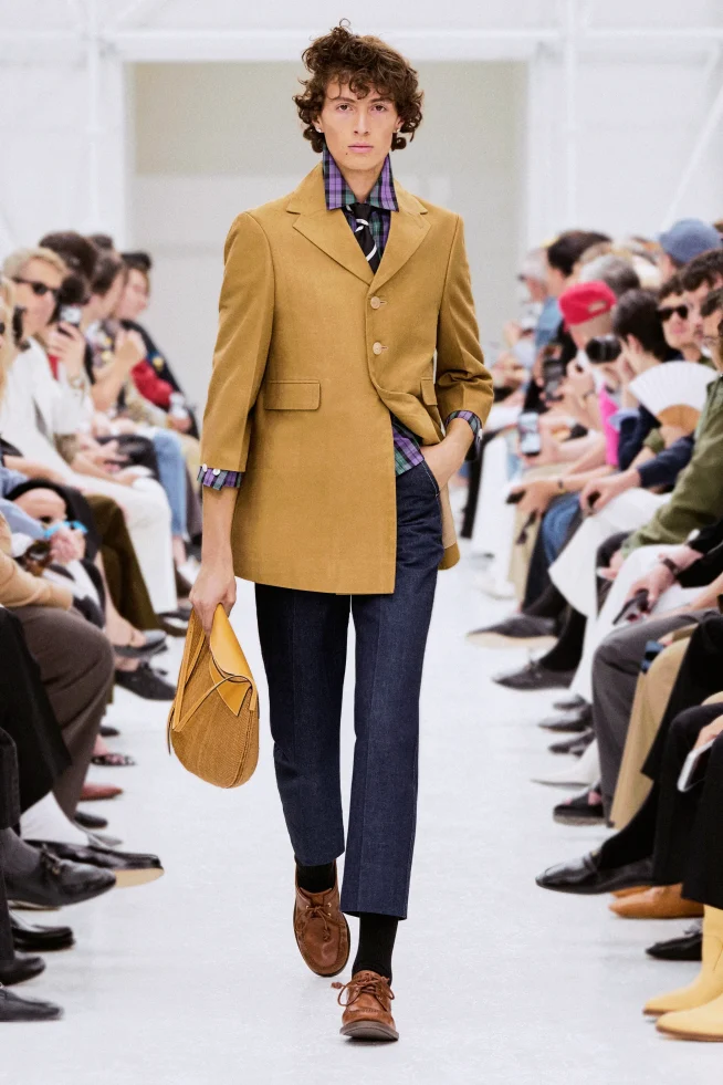 00065-celine-spring-2027-menswear-credit-brand