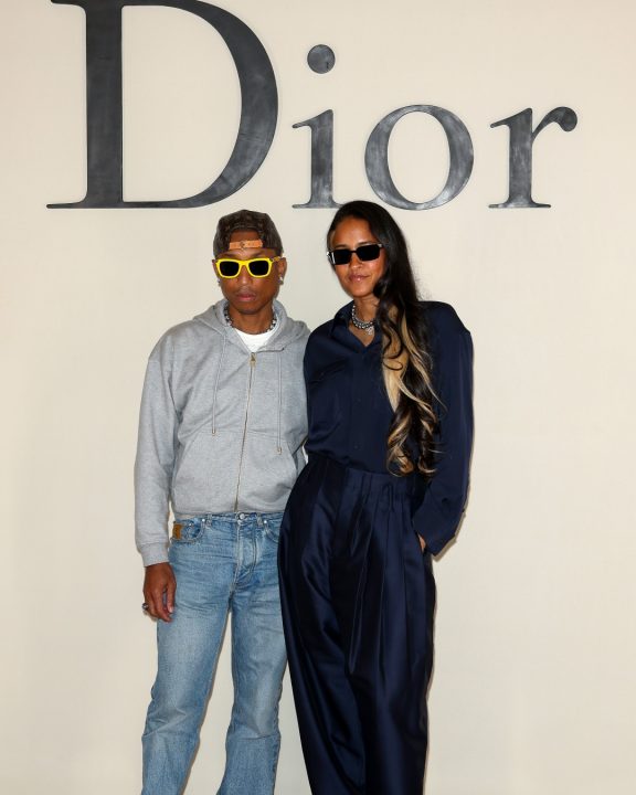Look de Pharrell Williams e Helen Lasichanh