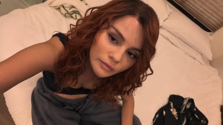 Selena Gomez com cabelo acobreado - Reprodução: @selenagomez/Instagram 