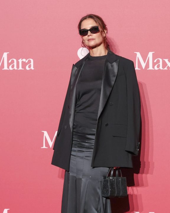 Estilo gótico de Katie Holmes na China