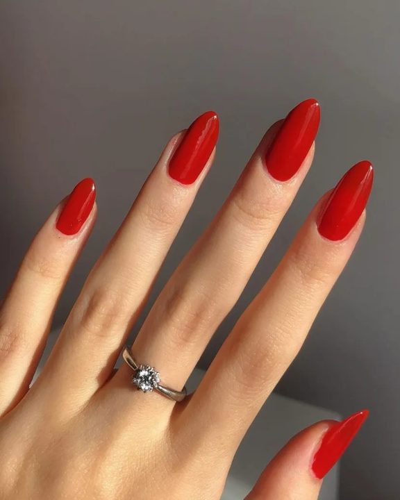 Esmalte vermelho tomate
