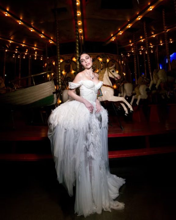 O vestido de Elisa Zarzur no pré-casamento
