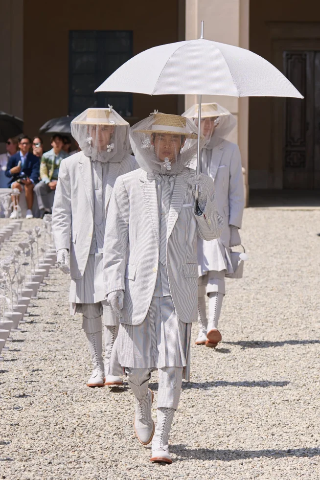 00001-thom-browne-spring-2027-menswear-credit-gorunway
