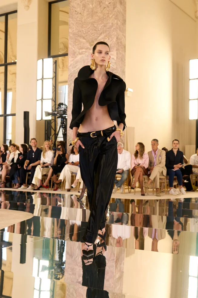 00002-schiaparelli-fall-2026-couture-credit-brand