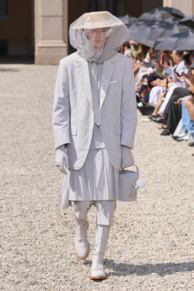 00002-thom-browne-spring-2027-menswear-credit-gorunway