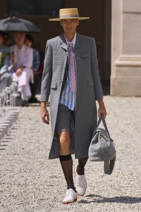 00003-thom-browne-spring-2027-menswear-credit-gorunway