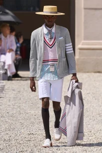 00005-thom-browne-spring-2027-menswear-credit-gorunway