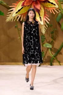 00006-chanel-fall-2026-couture-credit-gorunway