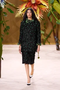 00008-chanel-fall-2026-couture-credit-gorunway