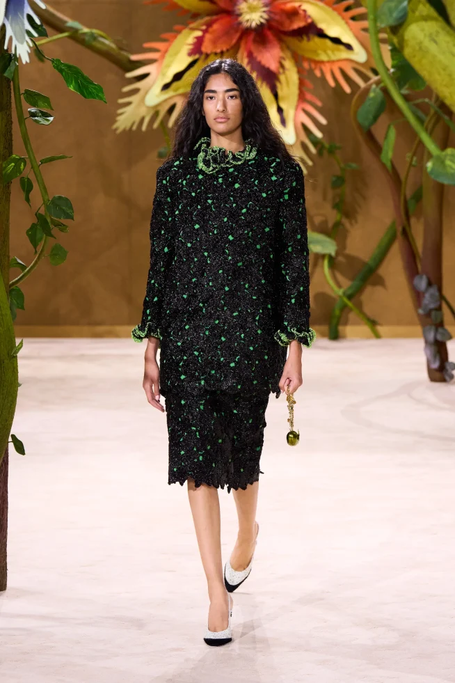 00008-chanel-fall-2026-couture-credit-gorunway