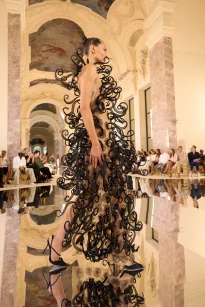 00009-schiaparelli-fall-2026-couture-credit-brand
