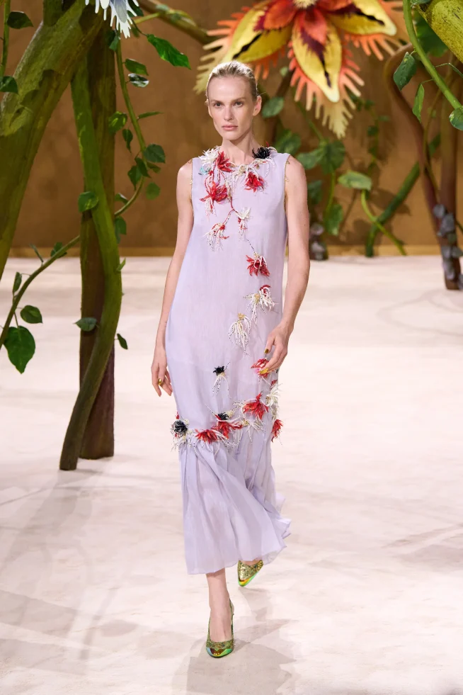 00010-chanel-fall-2026-couture-credit-gorunway