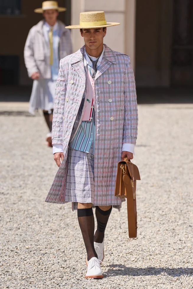 00011-thom-browne-spring-2027-menswear-credit-gorunway
