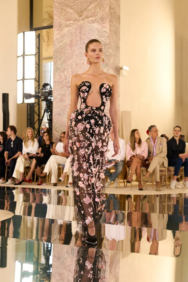00016-schiaparelli-fall-2026-couture-credit-brand