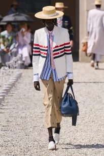 00017-thom-browne-spring-2027-menswear-credit-gorunway