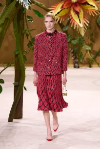 00019-chanel-fall-2026-couture-credit-gorunway